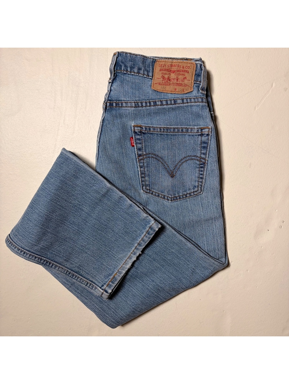 Levi's 550 Relaxed Fit Jeans Mens 30x34 Light Wash Denim